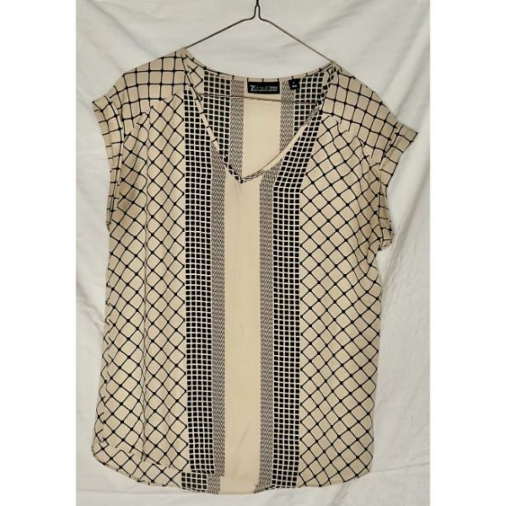 7th Avenue New York & Co Tan and Black Graphic Blouse Shortsleeve Size Medium